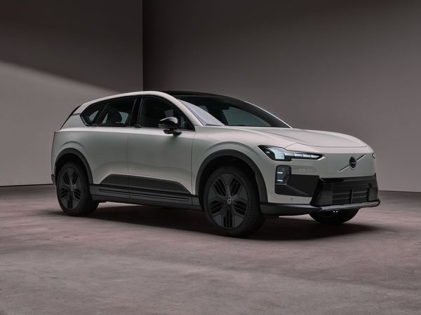 Volvo EX60 Ultra First Edition - 2026