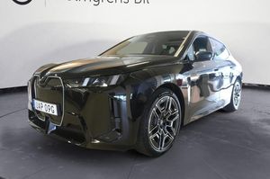 BMW iX bild 1