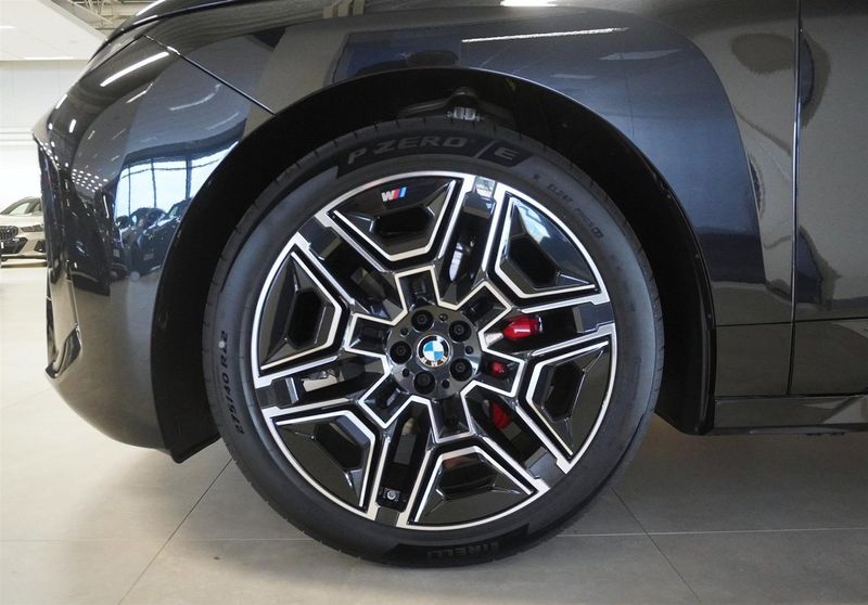 BMW iX bild 3