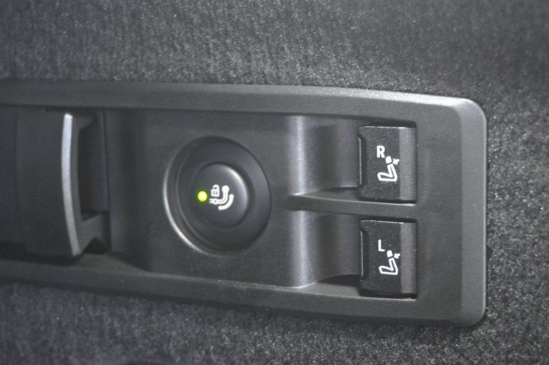 BMW iX bild 7