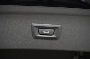 BMW iX bild 21