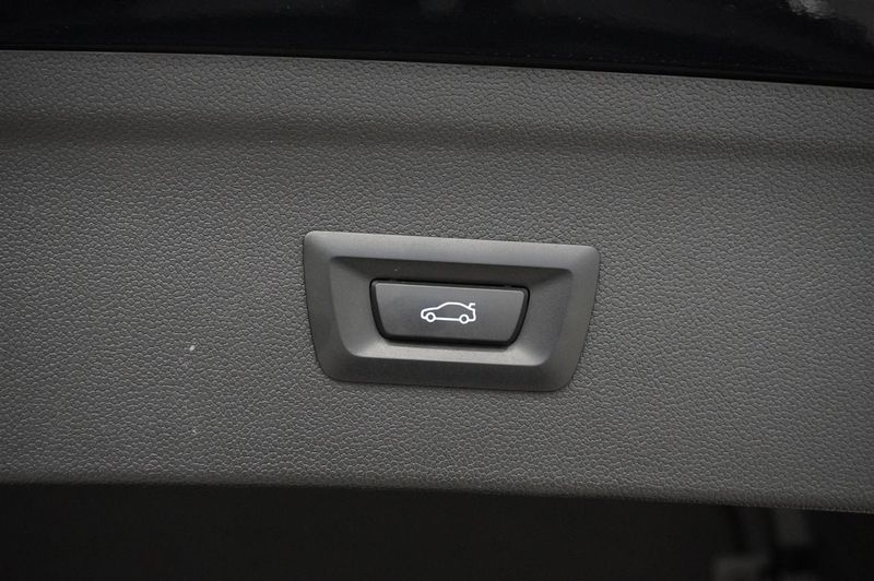 BMW iX bild 21