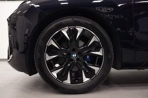 BMW iX bild 2