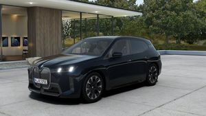 BMW iX bild 1