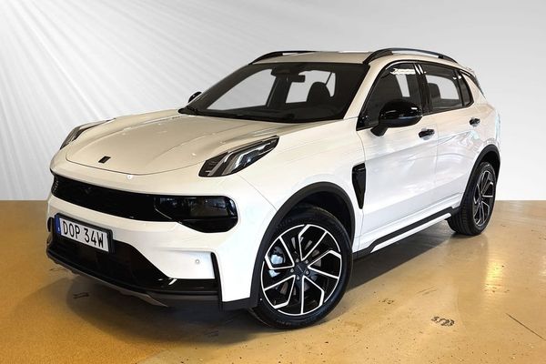 Lynk & Co 01 Core PHEV PL 3995kr/mån - 2025