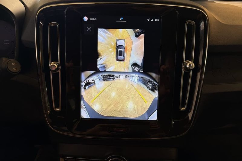 Volvo EX40 bild 19