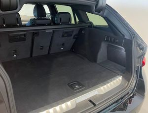 BMW 330 bild 11
