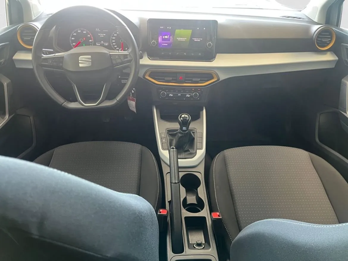 Vehicle image 8