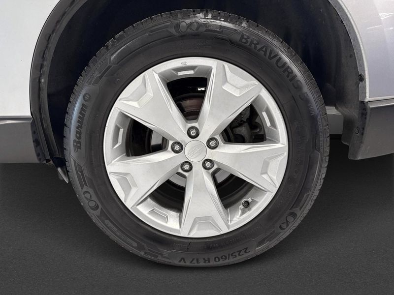 Subaru Forester bild 15