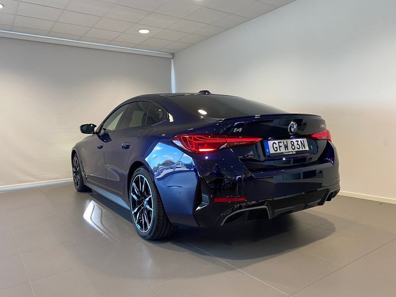 BMW i4 bild 14