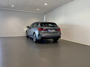 BMW 120 bild 10