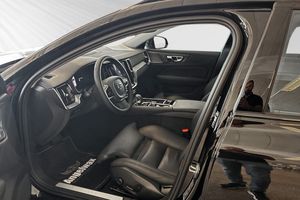 Volvo V60 bild 8