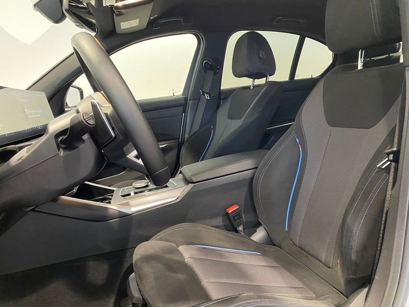BMW 330 bild 5