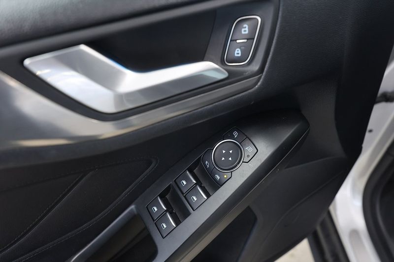 Ford Focus bild 16