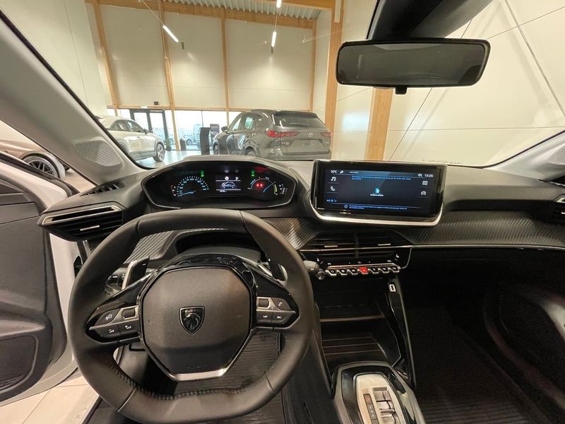 Peugeot 208 bild 17