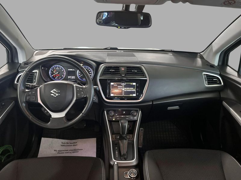 Suzuki S-CROSS bild 12