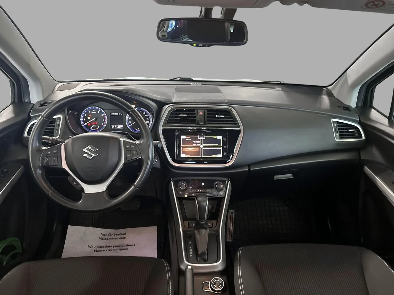 Vehicle image 11