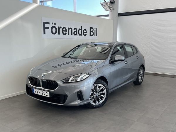 BMW 120 Automat Rattvärme fr. 2998 kr/mån - 2026