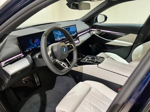 BMW 530 bild 6