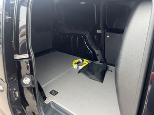 Volkswagen Caddy Maxi bild 15