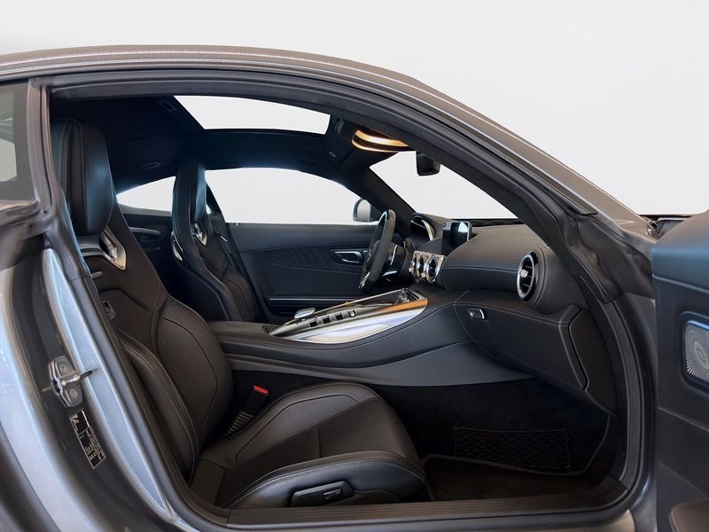 Mercedes AMG GT bild 13