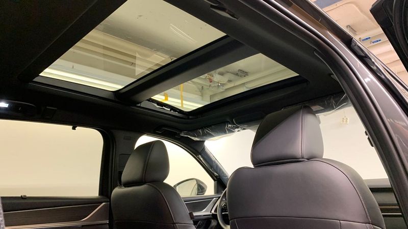 Mazda CX-80 bild 12