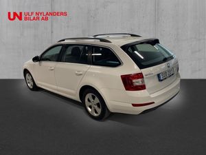 Skoda Octavia bild 2