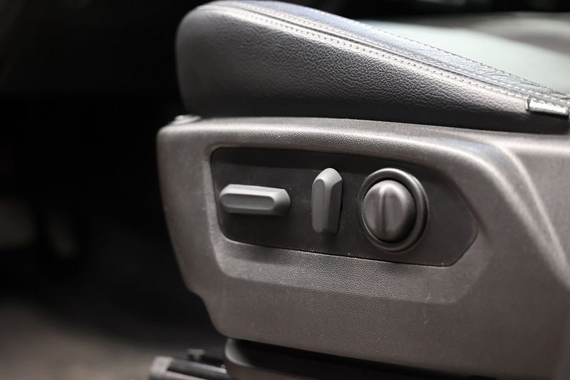 Chevrolet Silverado bild 18