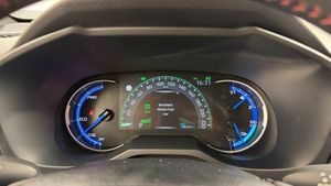 Suzuki Across bild 11