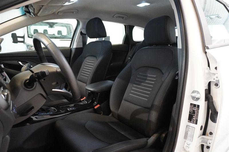 Hyundai i30 bild 12