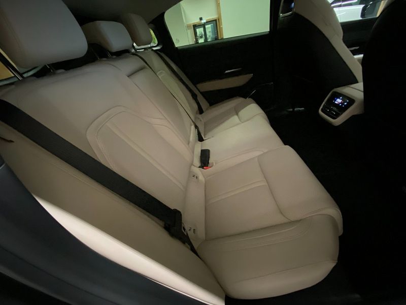 Mazda 6e bild 17