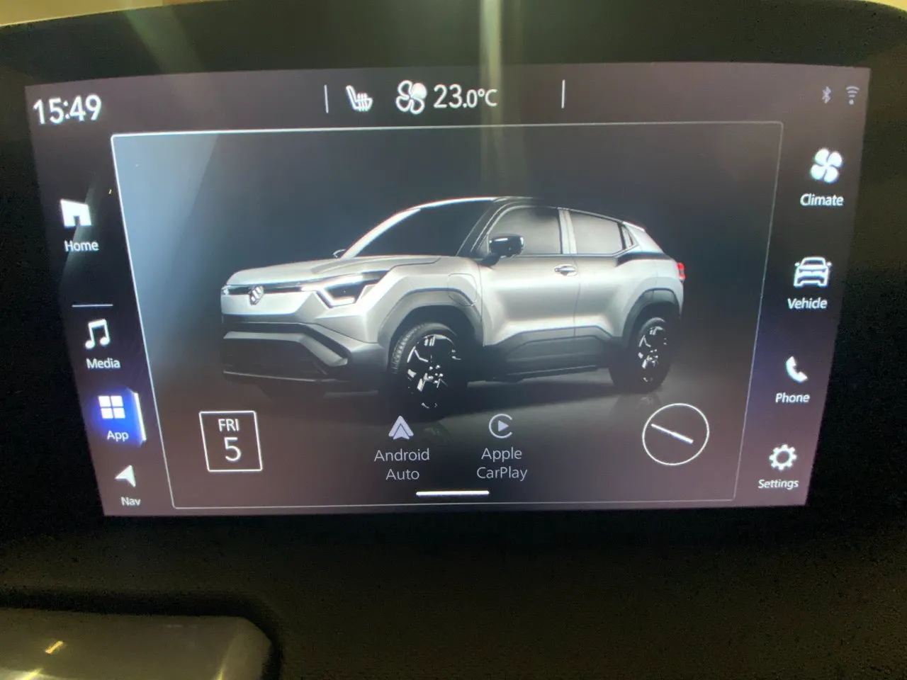 Vehicle image 15