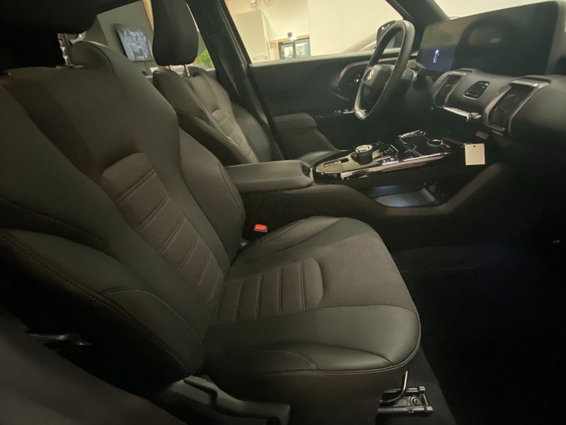 Suzuki e Vitara bild 19