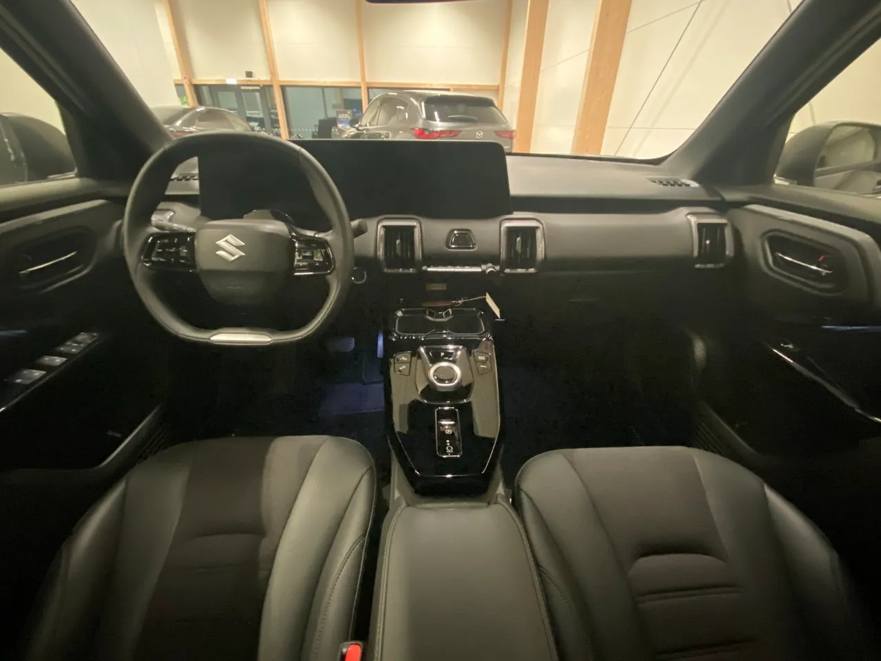 Vehicle image 21