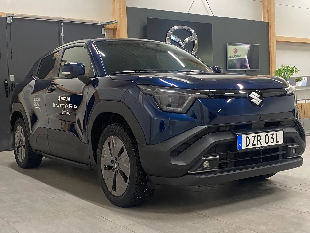 Vehicle image 1