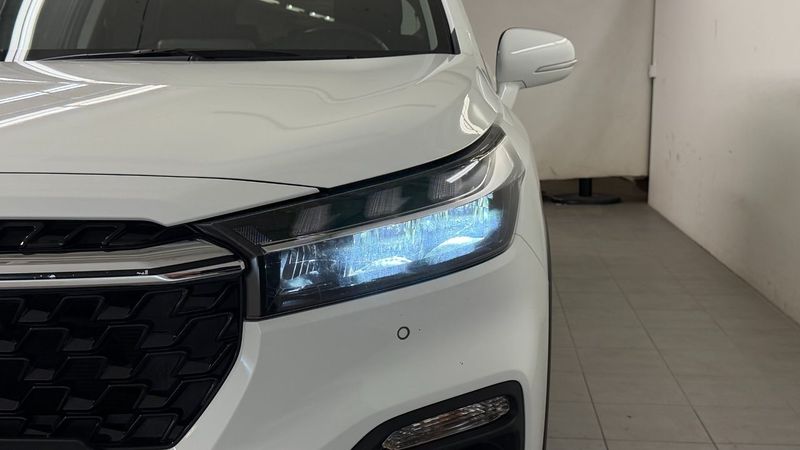 Suzuki S-CROSS bild 7