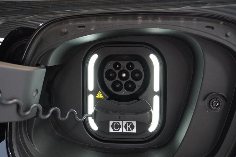 MG S6 EV bild 25