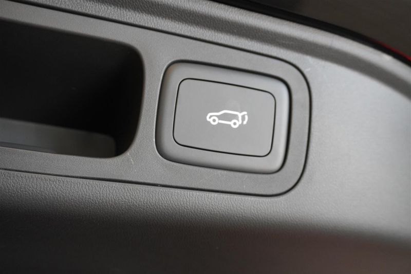 MG S6 EV bild 13