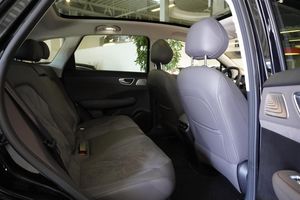 MG S6 EV bild 8