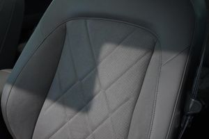 MG S6 EV bild 23