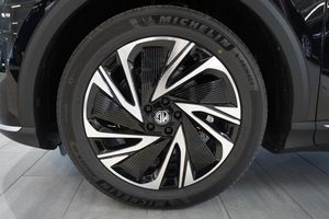 MG S6 EV bild 24