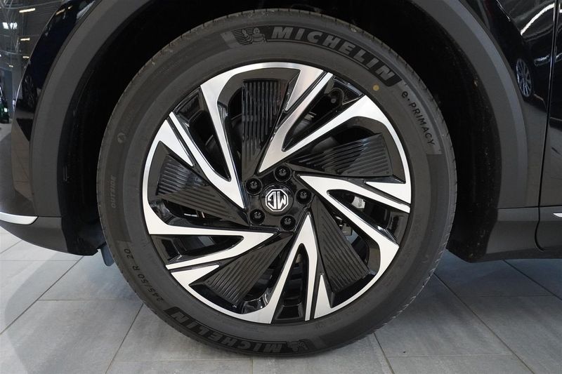 MG S6 EV bild 24