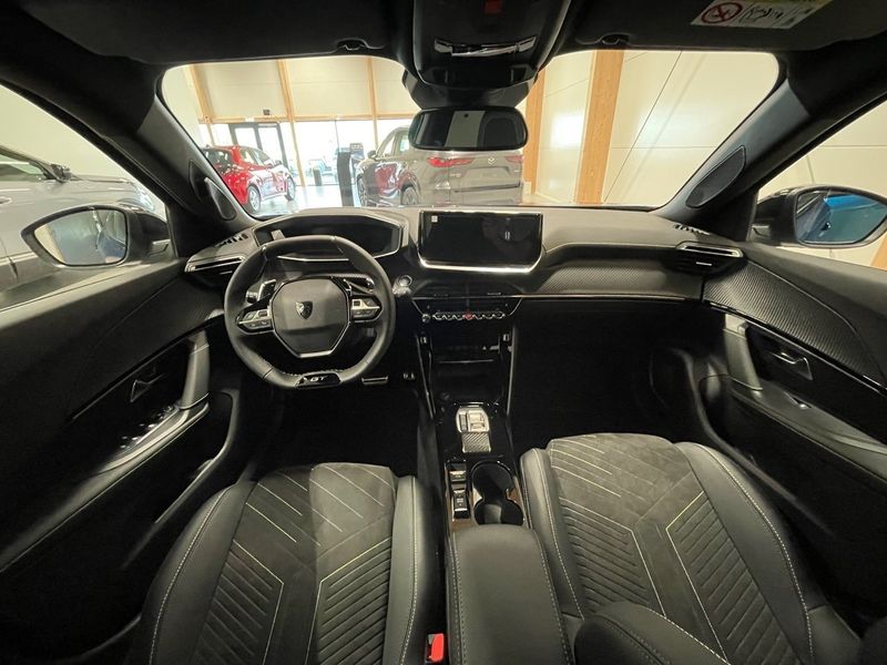 Peugeot e-2008 bild 9