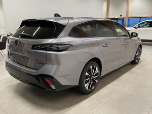 Peugeot 308 SW bild 4