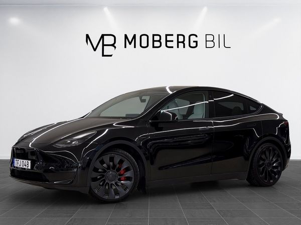 Tesla Model Y Performance 534hk Pano Läder B-Kamera - 2024