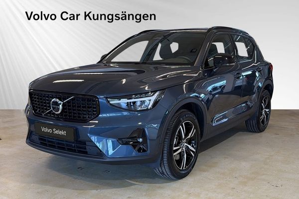 Volvo XC40 B4 FWD Bensin Plus Dark Rattvärme Selekt - 2026