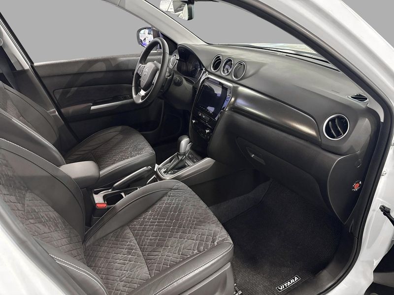 Suzuki Vitara bild 10