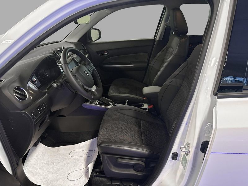 Suzuki Vitara bild 8