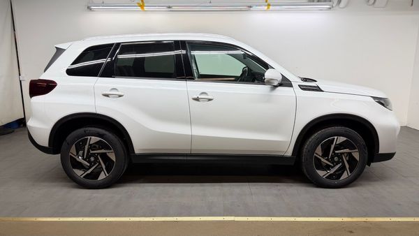 Suzuki Vitara 1,4 110 hk Select Hybrid Automat Kampanjpris - 2026
