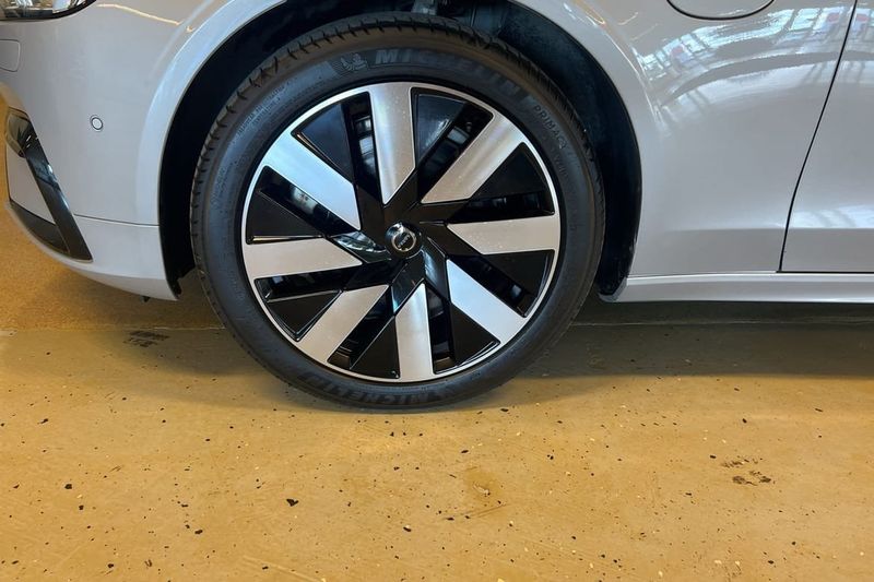Volvo V90 bild 14